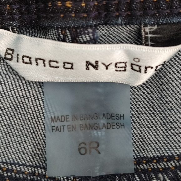 *SOLD* BIANCA NYGARD Jeans - Picture 5 of 6